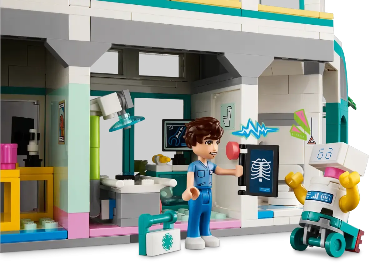 Heartlake City Hospital 42621 (1045 Pieces)